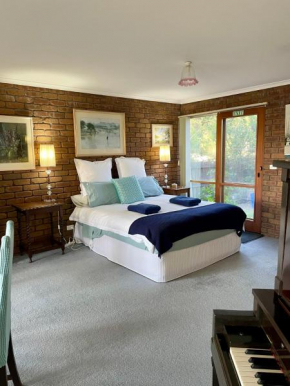 Bluff House